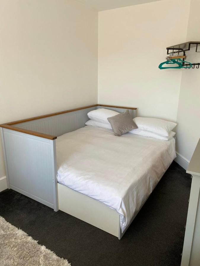Burgess Yard 2-Bedroom Cottage, Bath Kültér fotó