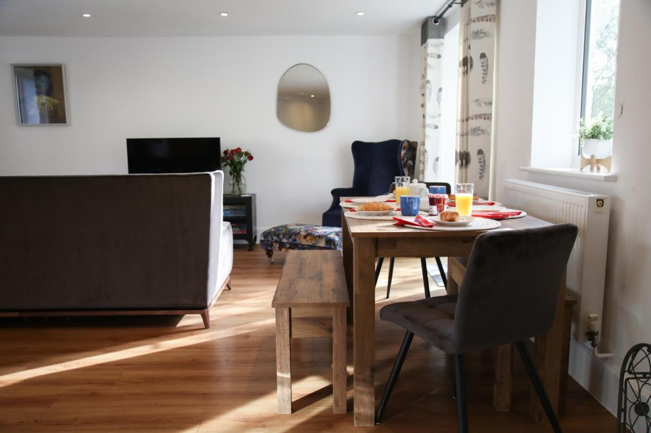 Burgess Yard 2-Bedroom Cottage, Bath Kültér fotó